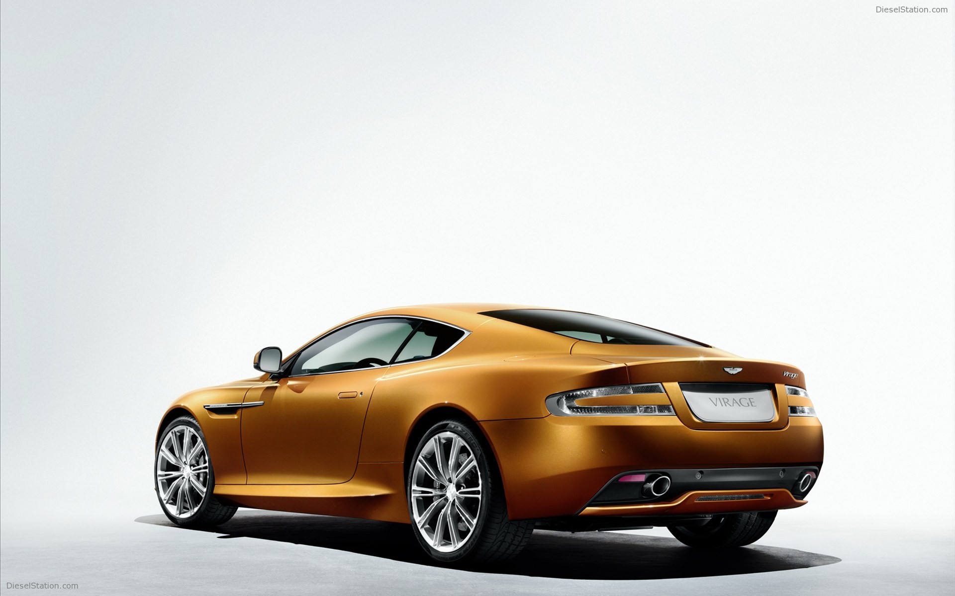 Aston Martin Virage 2011